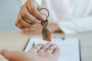 7 essential steps to take now if you plan to buy your first home in 2023