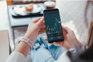 5 useful tips for investors as experts predict a recession